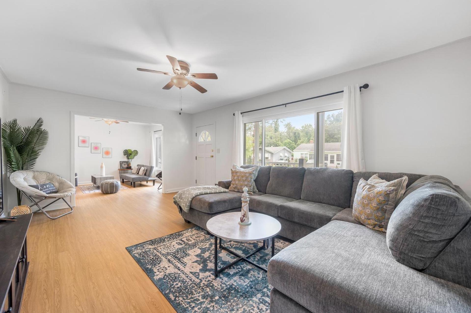 Southern Charm Getaway- 3Br In Park Circle Charleston Exteriör bild